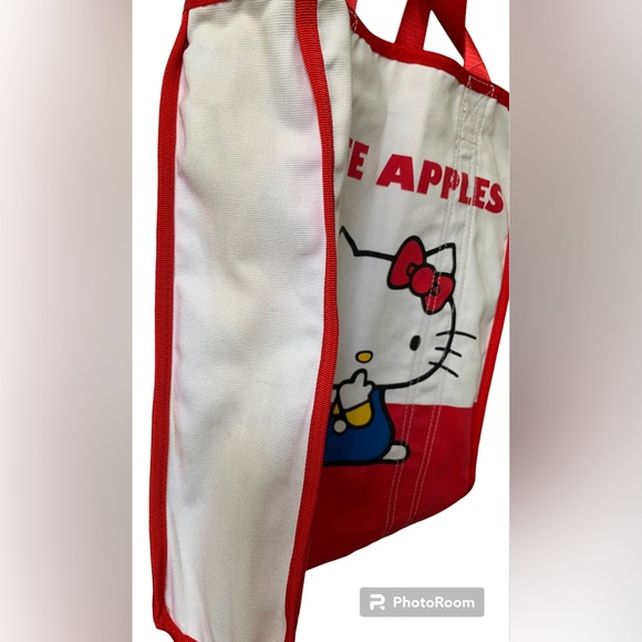 2009 Hello Kitty Sanrio 35th Anniversary Limited Edition Three Apples Tote Bag - Picture 6 of 11